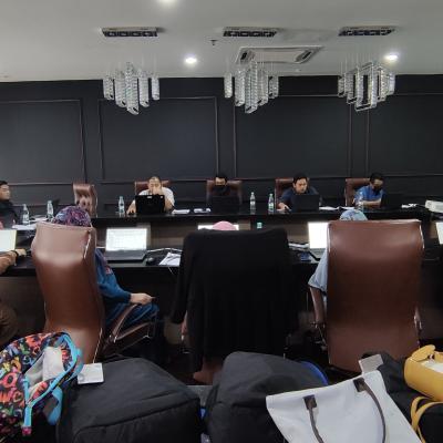 Latihan_Perisian_Navicat_13