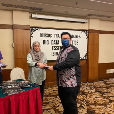 Kursus TOT Big Data Analytics 4