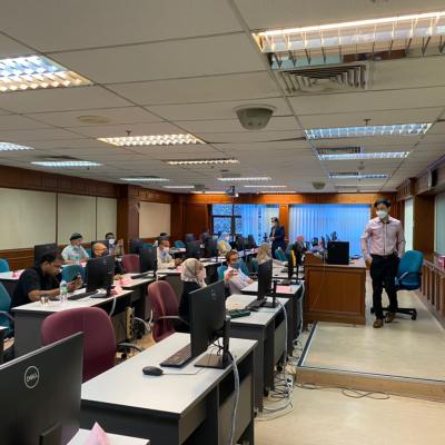 Kursus IR4.0: Big Data Analytics Essentials